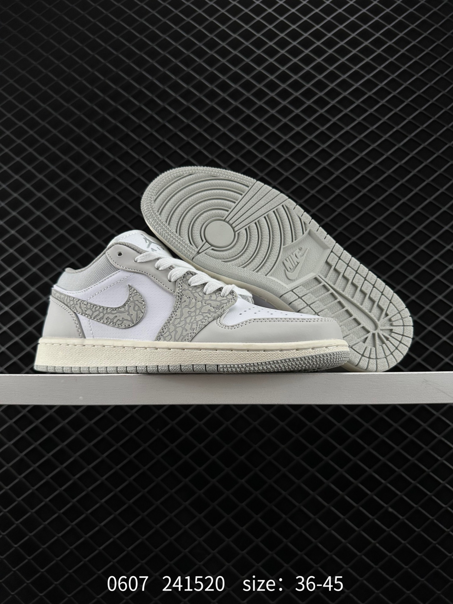 Nike Air Jordan 1 Low AJ1